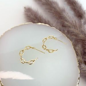 Small gold chain earring hoops